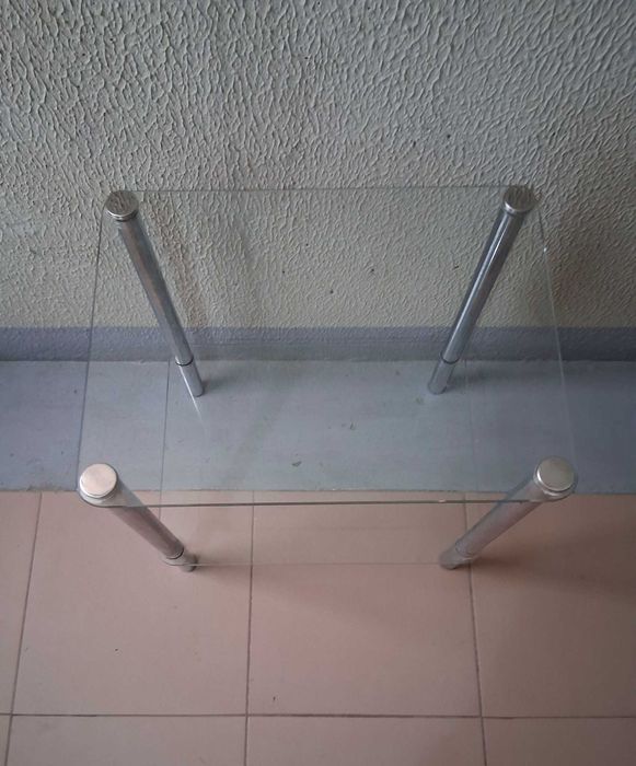 Mesa de Apoio em Vidro