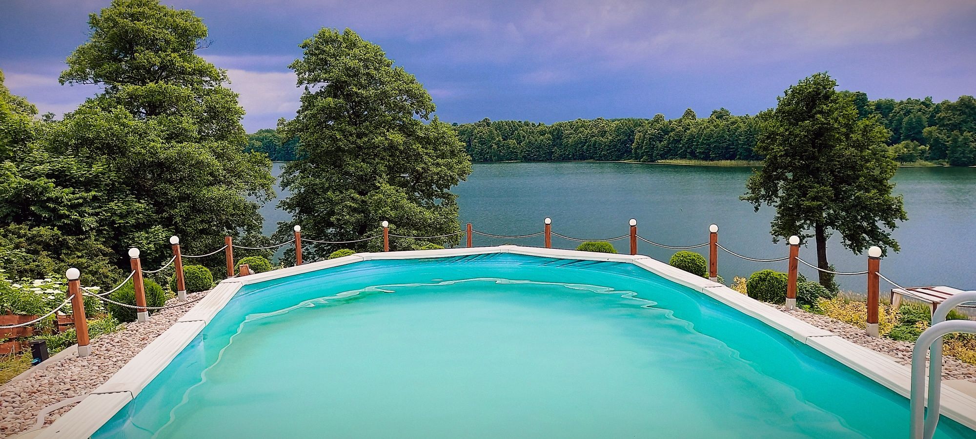 Domek do wynajęcia, JACUZZI, SAUNA, dom nad jeziorem 150km!