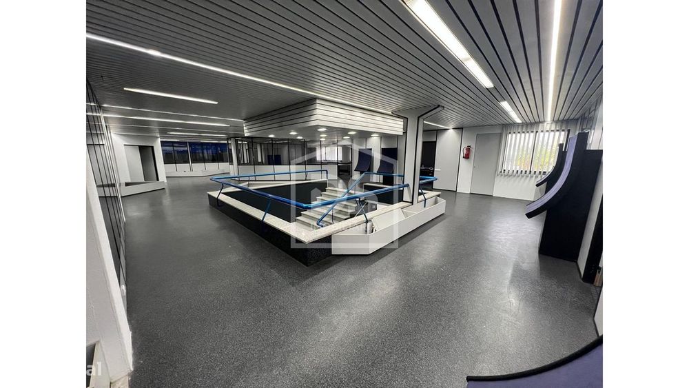 Armazém  Venda em Marinha Grande,Marinha Grande