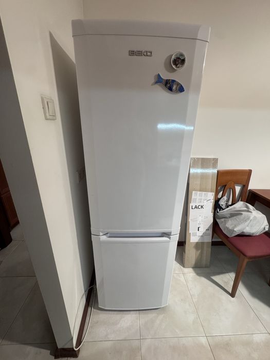 Lodówka Beko biała, używana