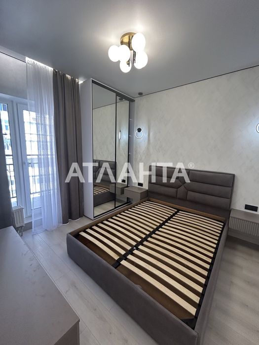3 комнатная квартира ЖК 60 Жемчужина на ул. Краснова