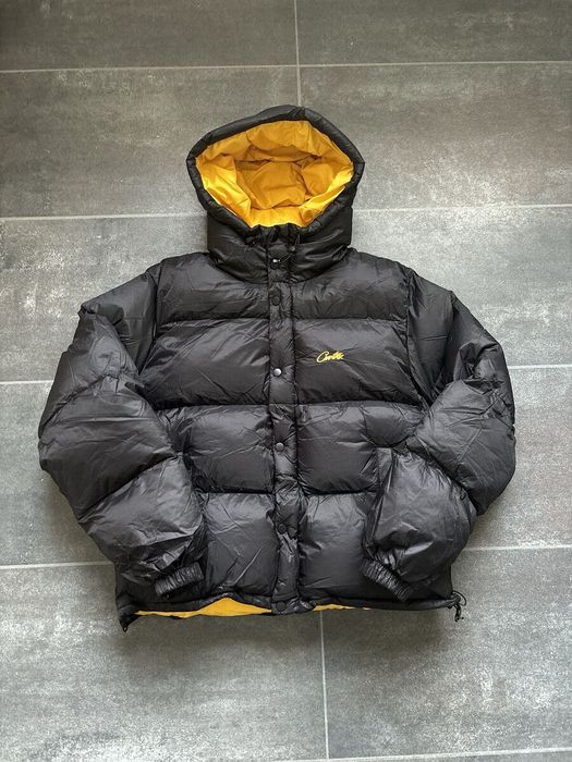 Пуховик від Corteiz на зиму