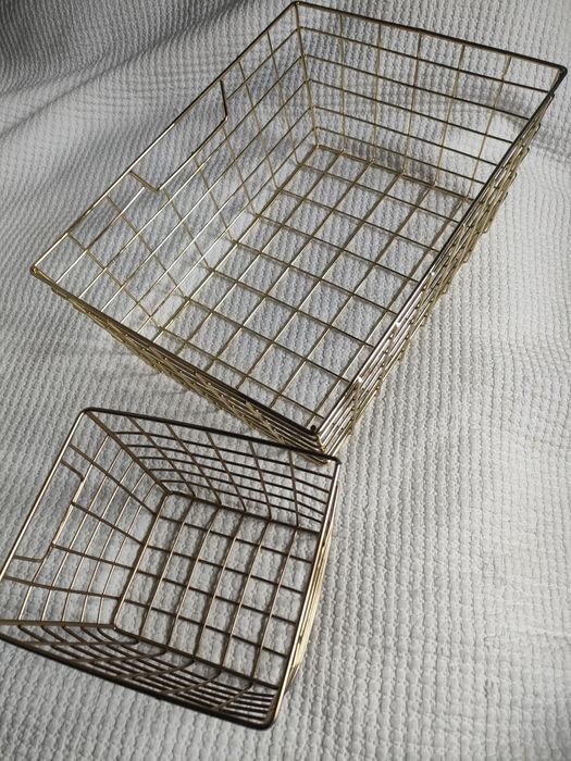 Cestos organizadores de metal de Amazon