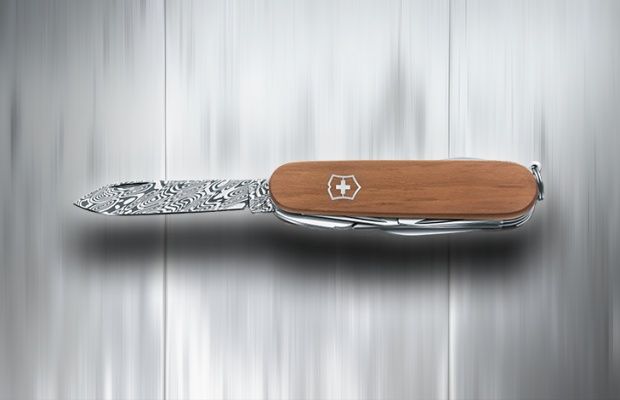 Нож коллекционный Victorinox SPARTAN Damascus