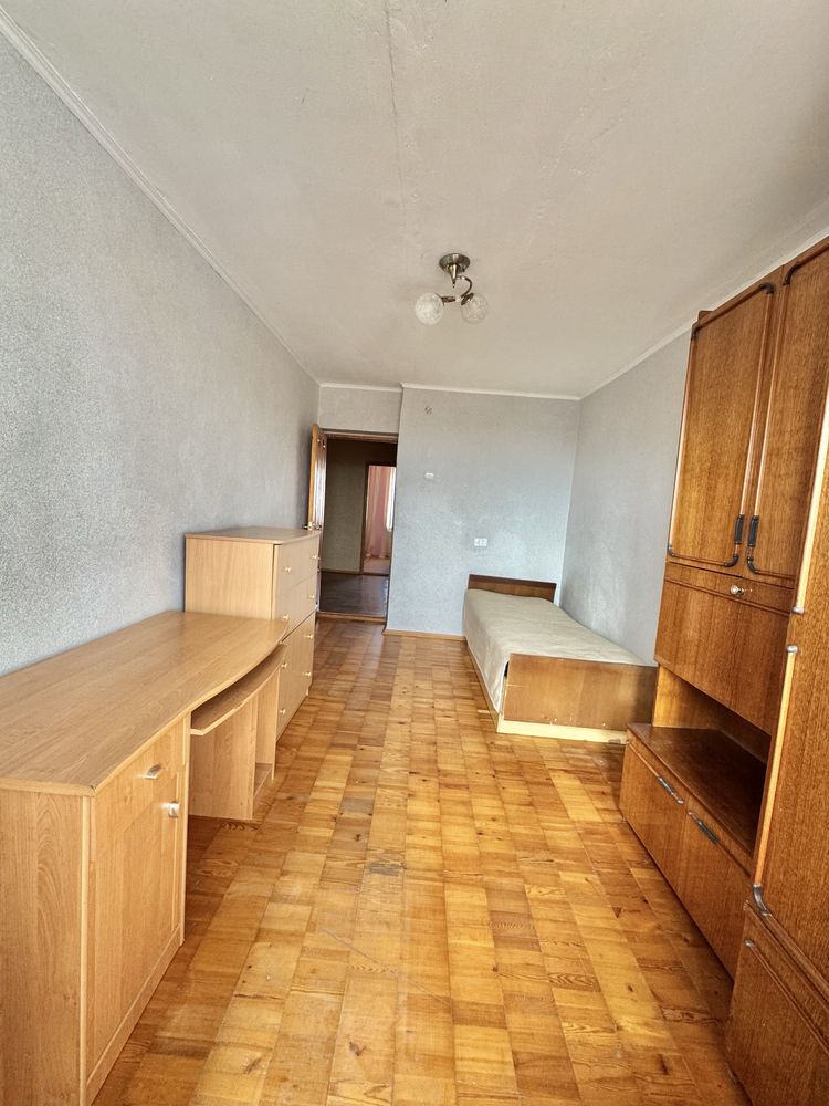 && 3 кімнатна квартира в ЦЕГЛЯНОМУ будинку