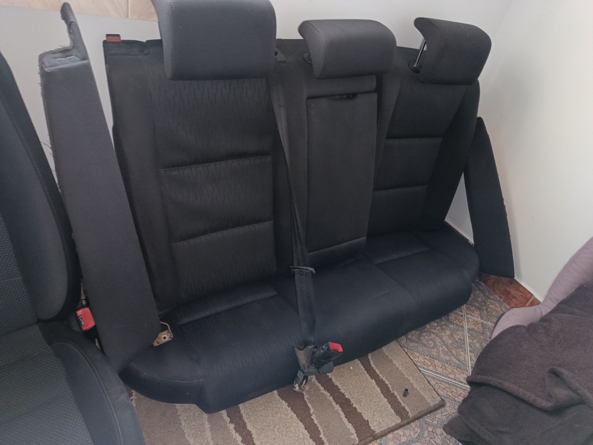 Fotele fotel kierowcy pasażera kanapa Audi A4 B7 ładne ISOFIX grzane