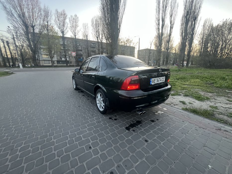 Opel Vectra B 1.8 газ/бенз