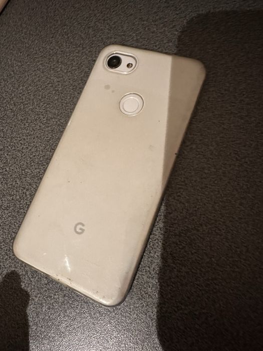 Продам google pixel 3a xl на запчастини