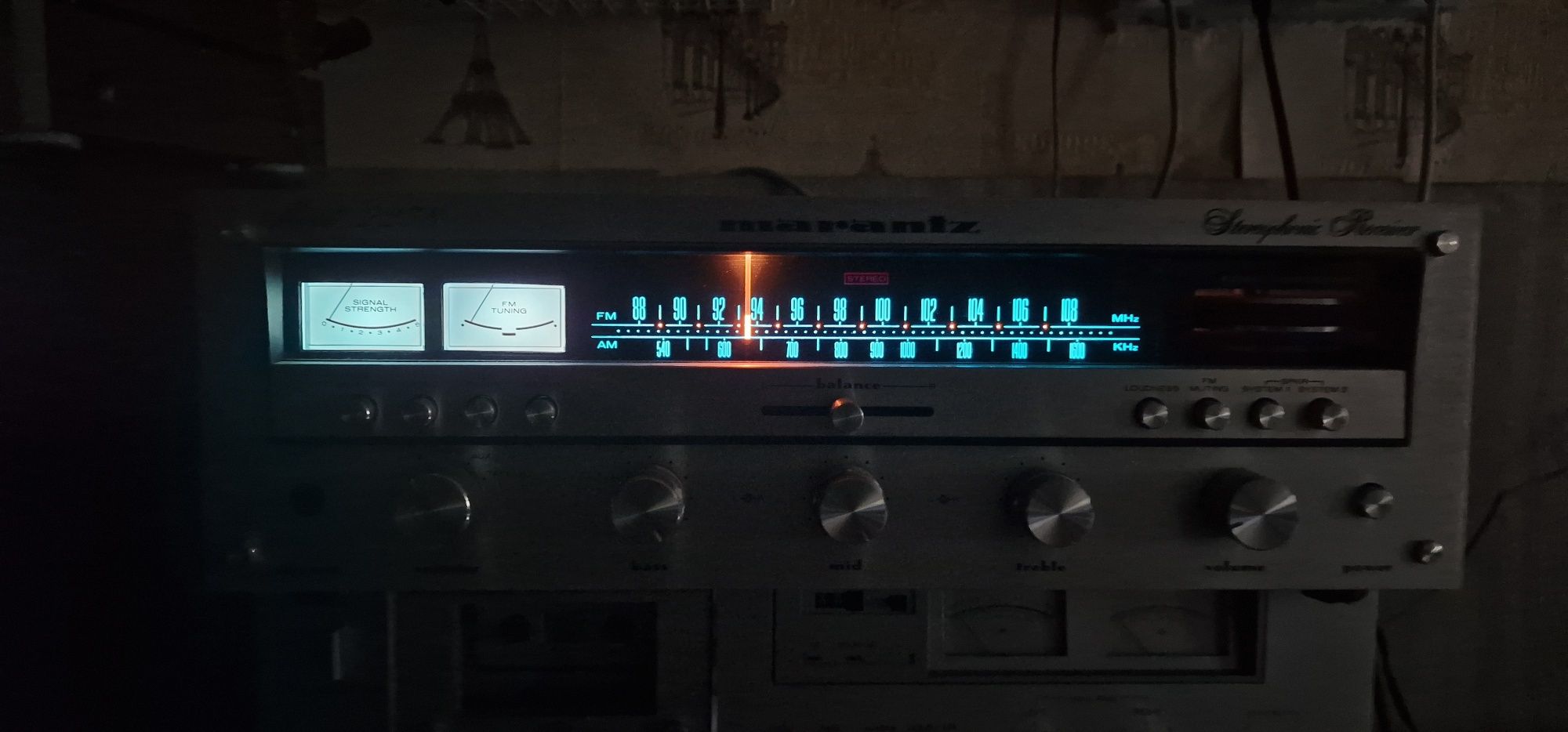 Amplituner Marantz 2238