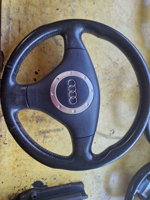 Kierownica Audi A4 B5 A3 8L A6 C5 8N0.419.091