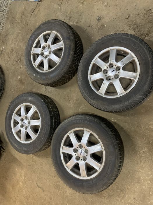 Шини з дисками r15 5/112 215/65 зима шрот