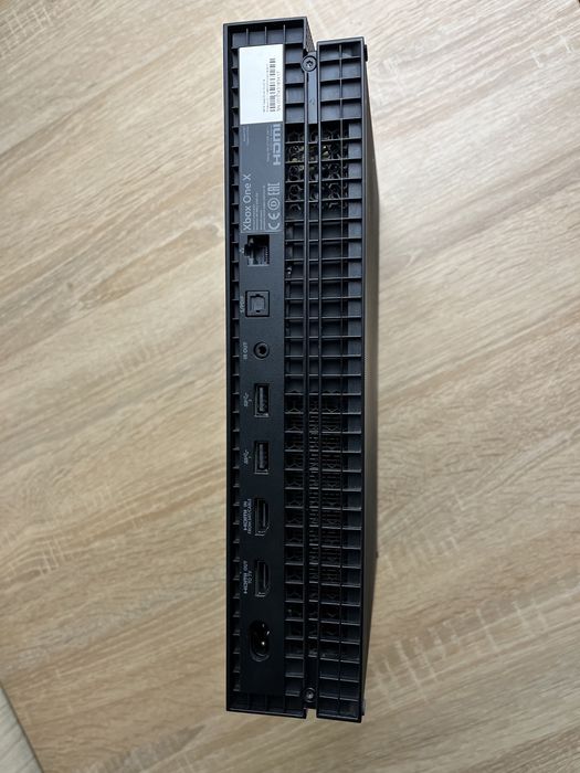 Xbox one X 1TB приставка