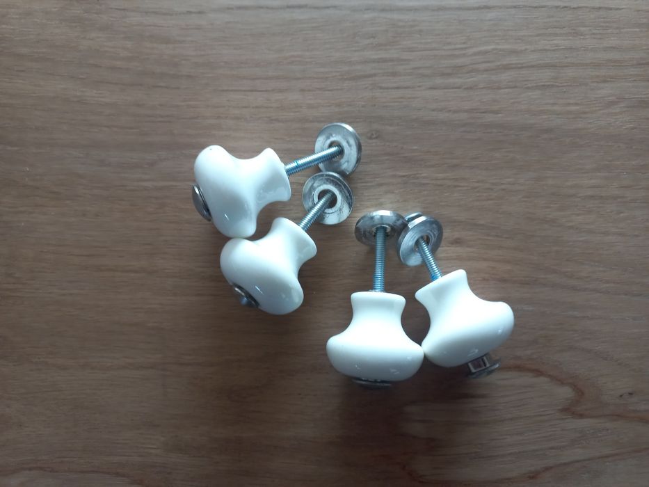 4 szt gałek hishult