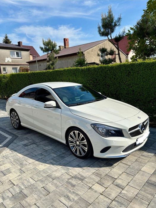 Mercedes-Benz CLA 250