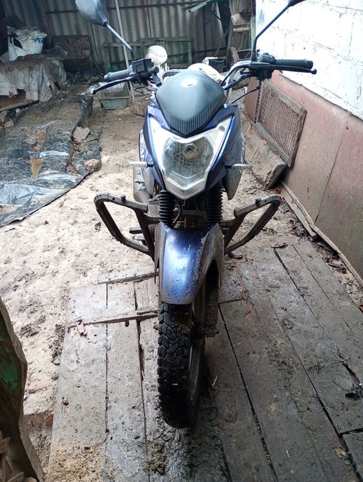 Срочно продам Лифан ситиер 200