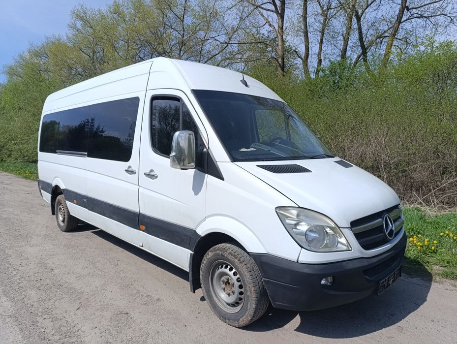 Оренда буса / Оренда вантажного авто / Прокат авто