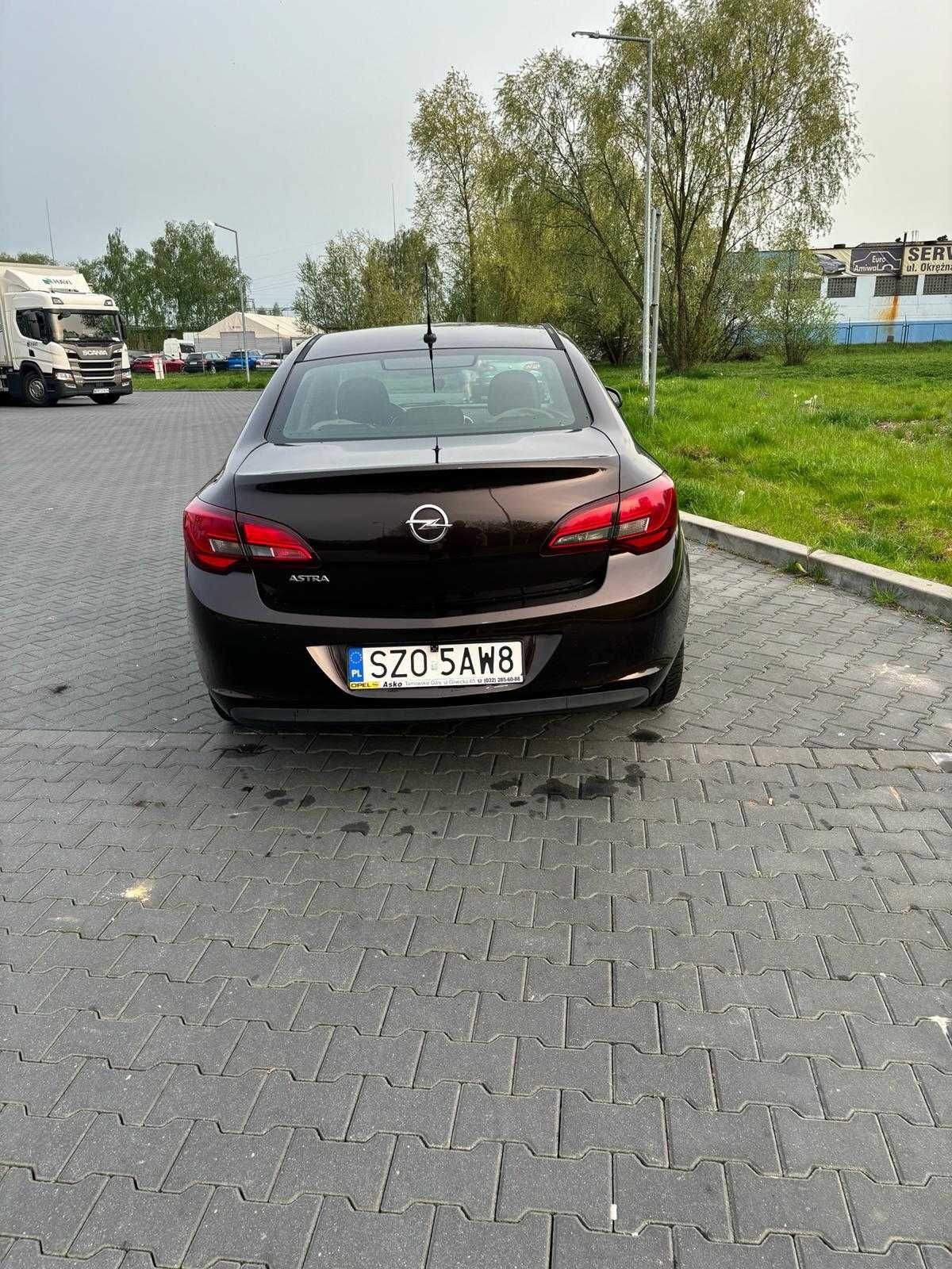 Opel Astra IV 1.6/Salon Polska