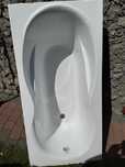Wanne z odplywem