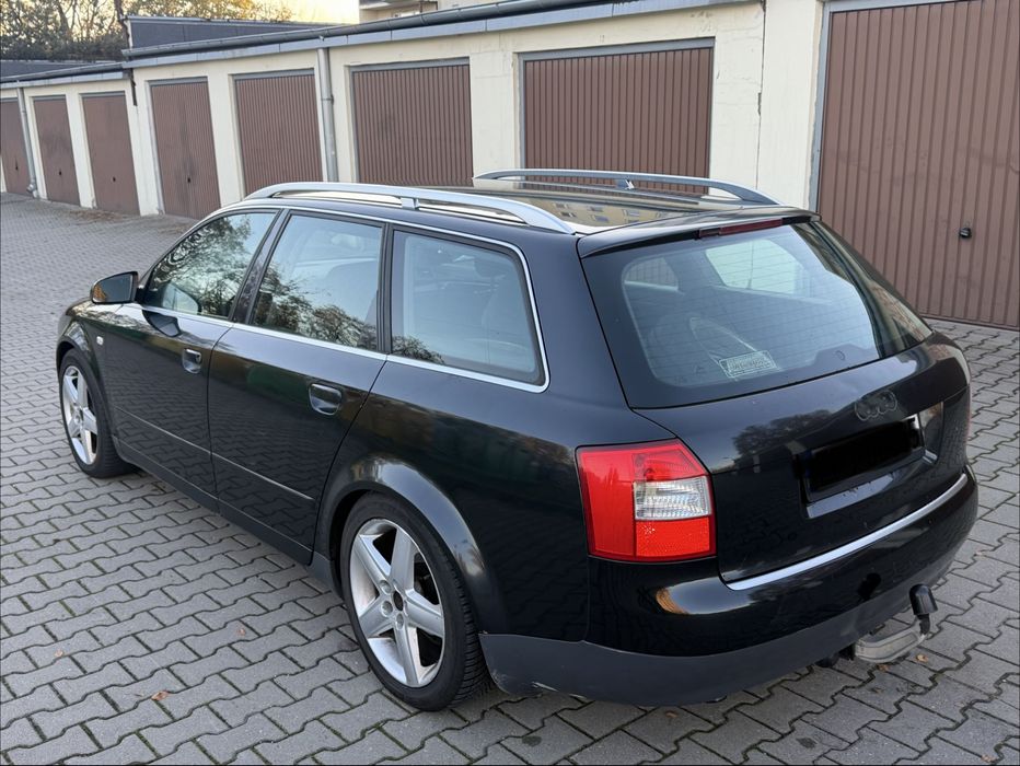 Audi A4 2.5 quattro kombi
