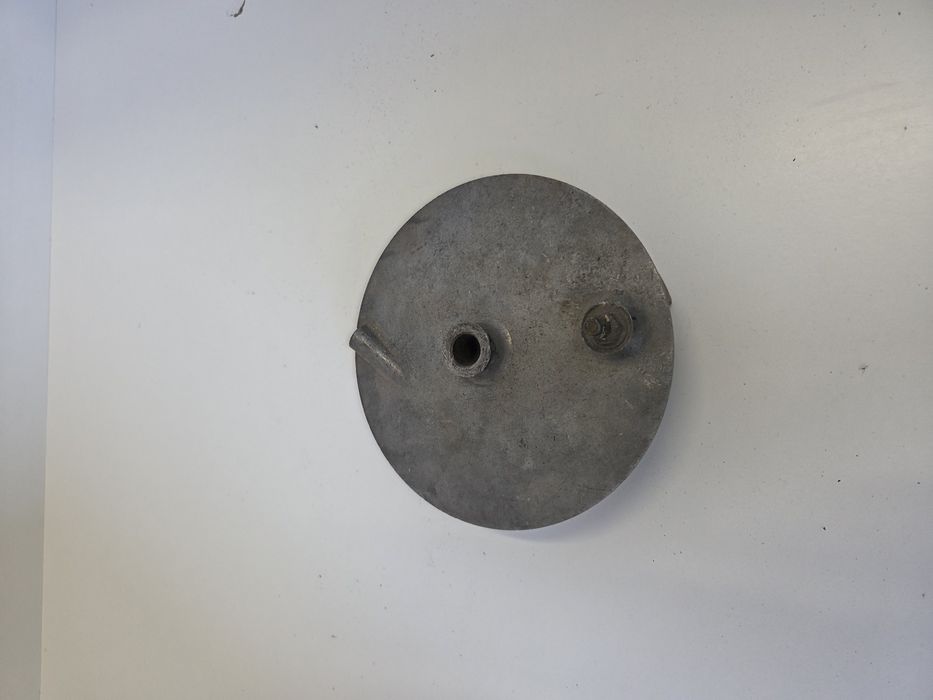 Bęben hamulcowy/szczękotrzymacz MZ TS 150 DDR