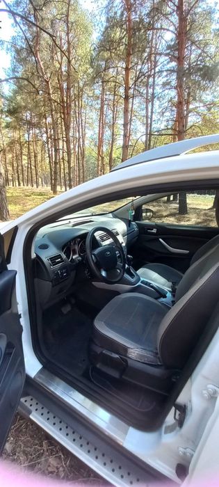 ПРОДАМ Ford Kuga 2.0 TDCi 2011 року