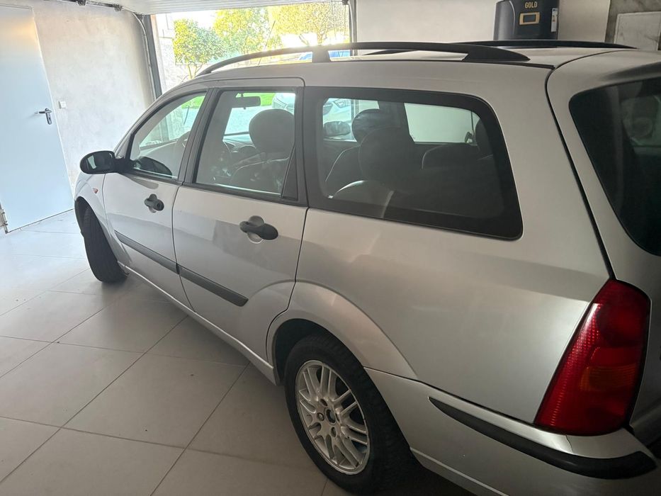 Ford Focus 1.4 Gasolina