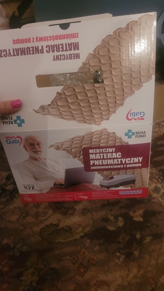 Materac przeciwodleżynowy
