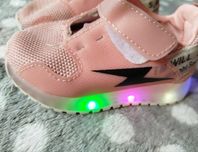buty sportowe dziecięce LED