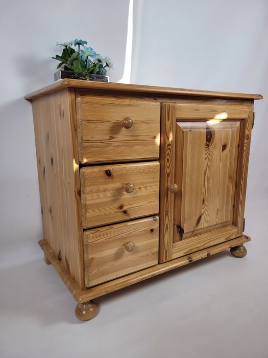 Komoda /szafka z drewna