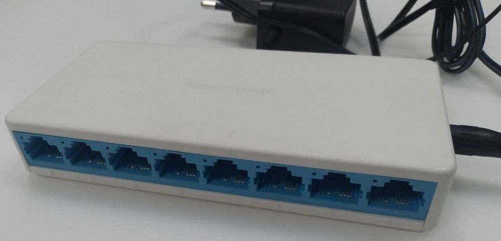 Мережеве обладнання світч Cisco комутатор POE