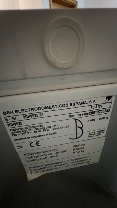 Arca congeladora horizontal da marca Balay