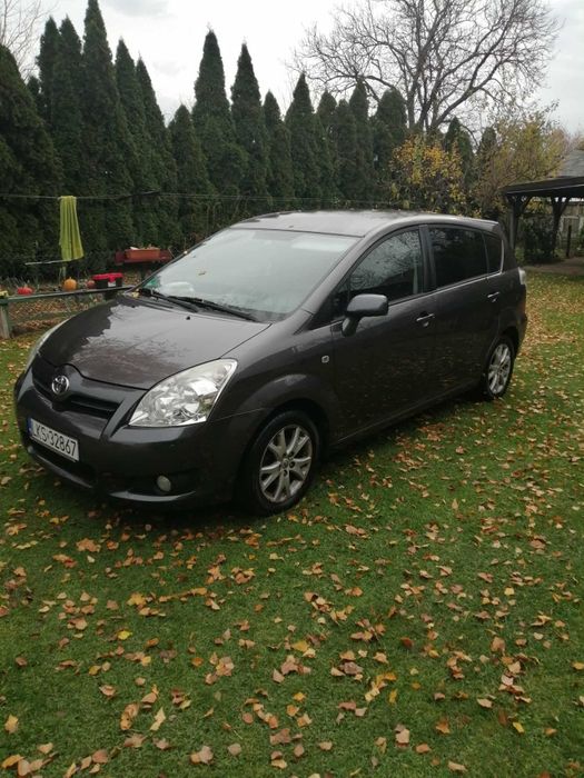 Sprawna i Niezawodna Toyota Corolla Verso