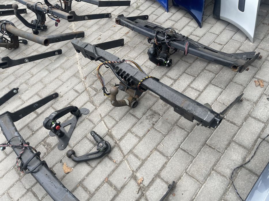 Фаркоп приципне Туран Пасат б6 фаркоп Октавія А5 Гольф 5  VW Skoda