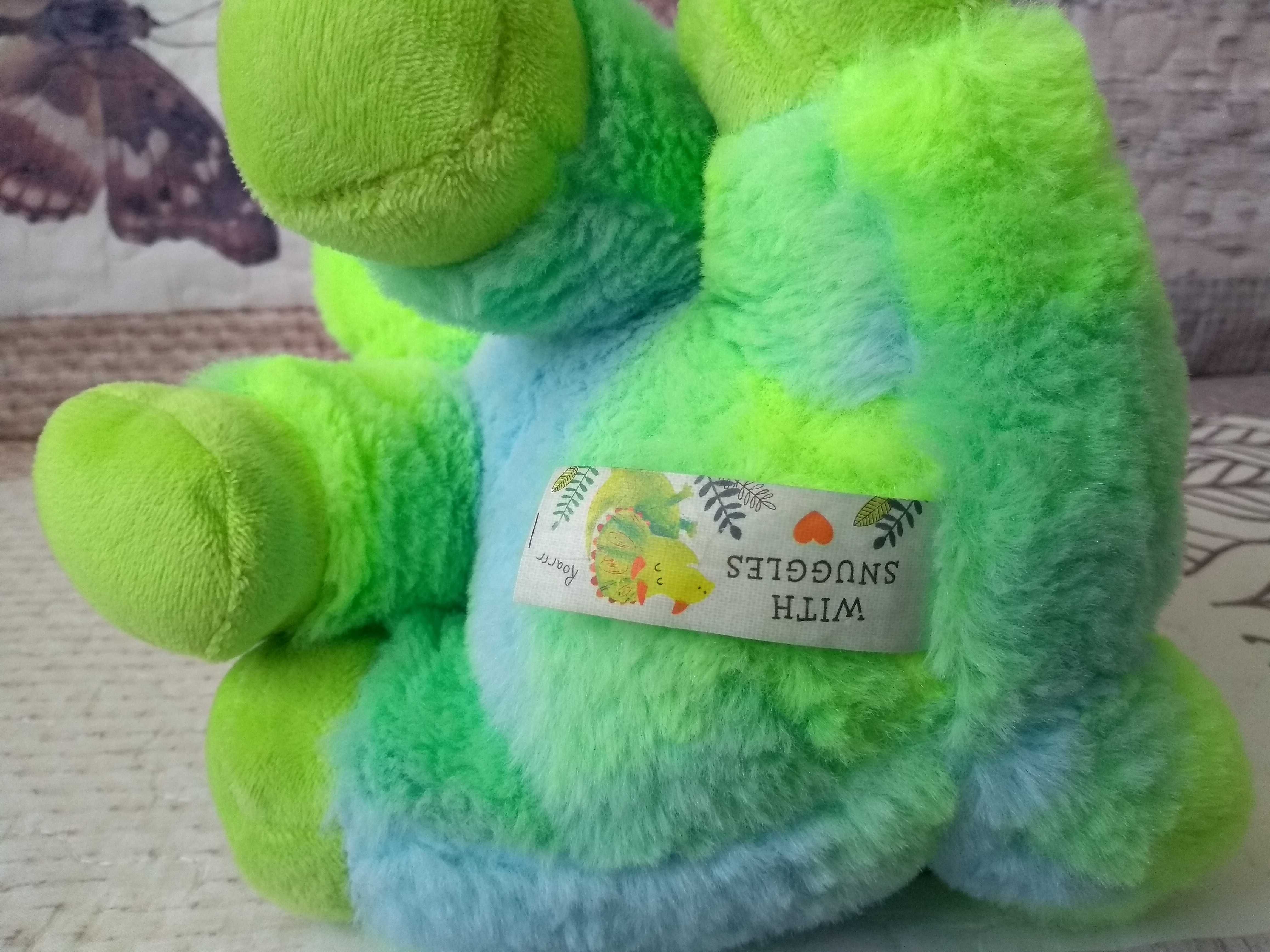 Maskotka pluszowa Dinozaur With Snuggles Card Factory
