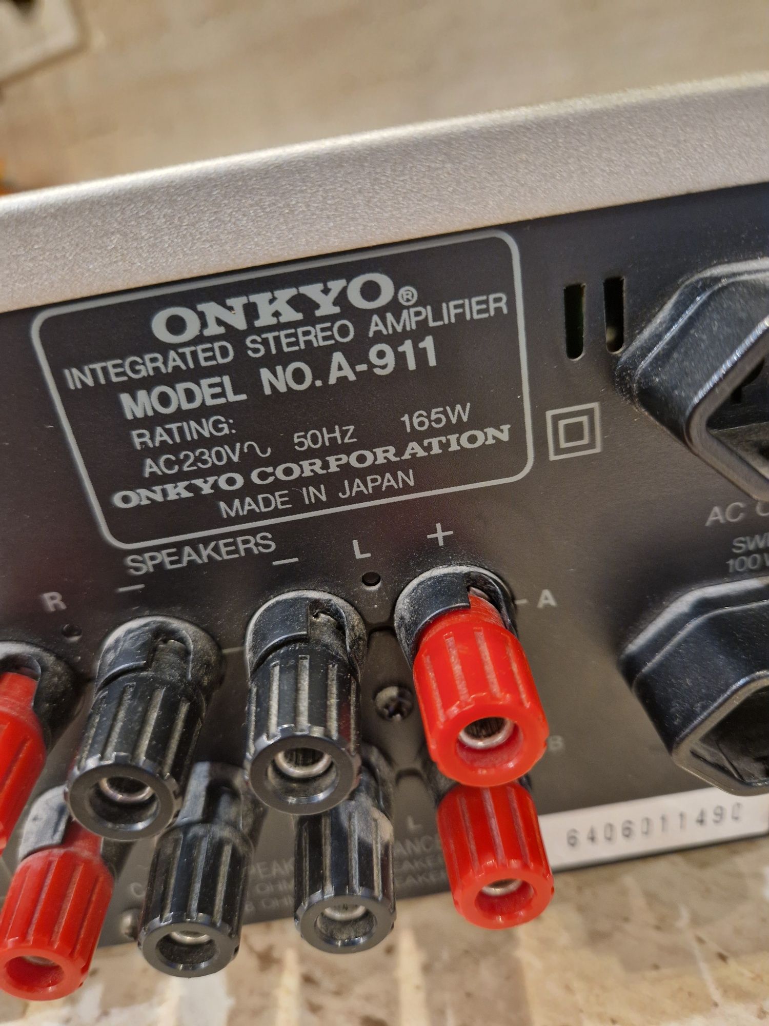 Wzmacniacz stereofoniczny Onkyo a-911