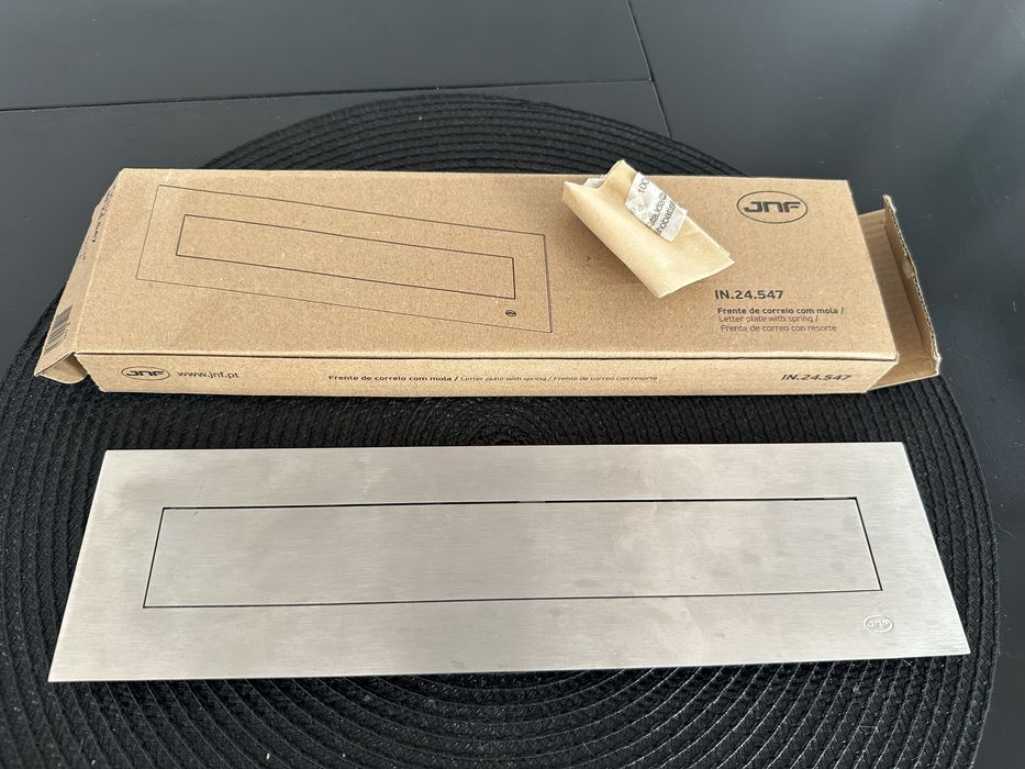 Frente correio com mola JNF escovado