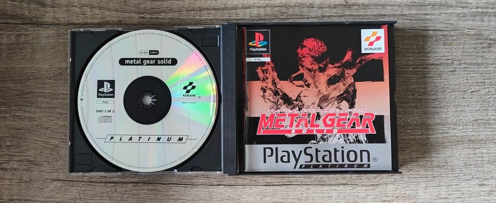 Metal Gear Solid plus Special Missions PSX