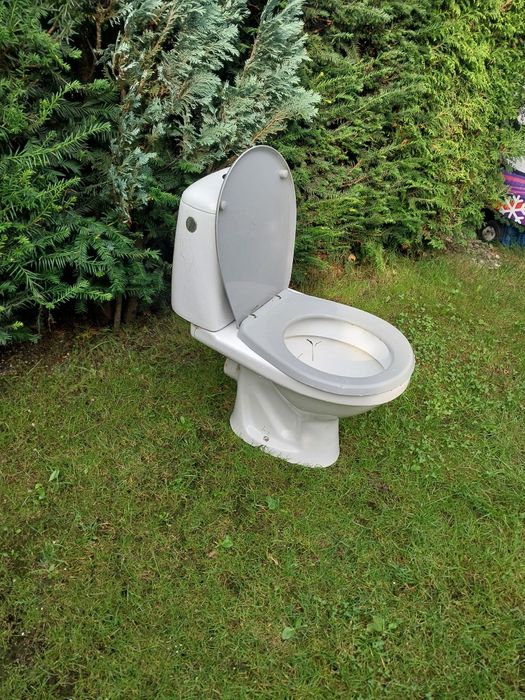 Sprzedam wc kompakt
