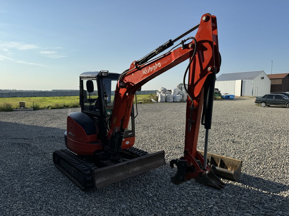 Міні екскаватор Kubota U35