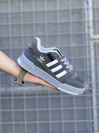 Adidas forum lov grey