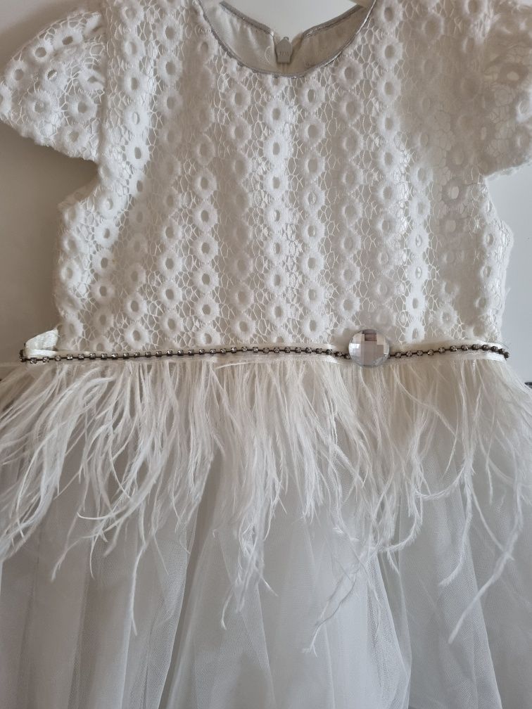 Biała, tiulowa sukienka, rozmiar 86 92