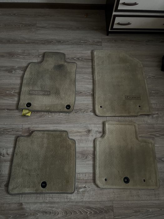 Комплект ковриків в салон Lexus ES оригінал