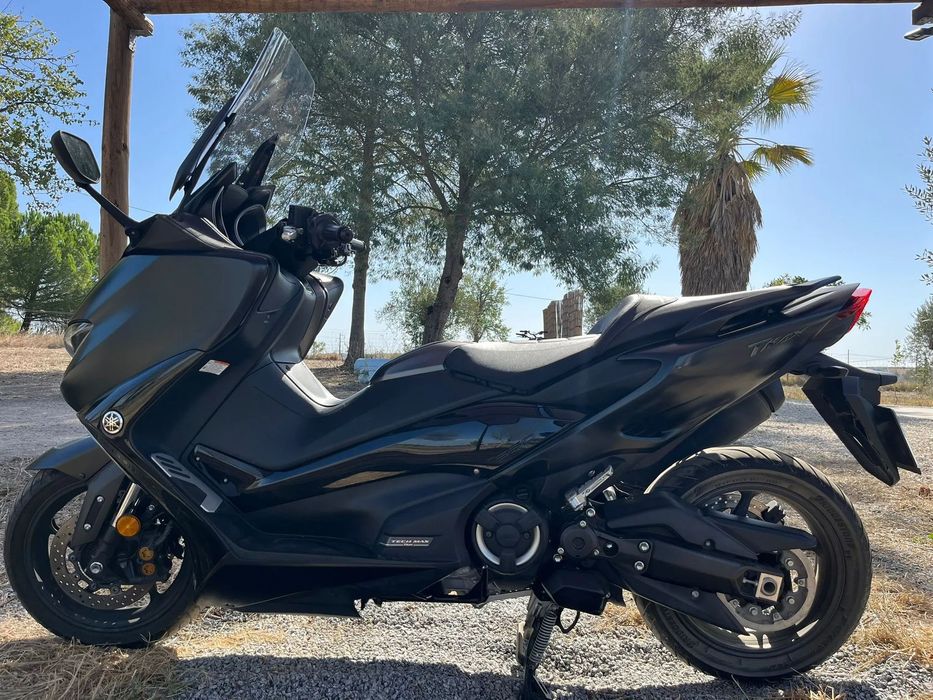 Yamaha TMAX  Tech Max
