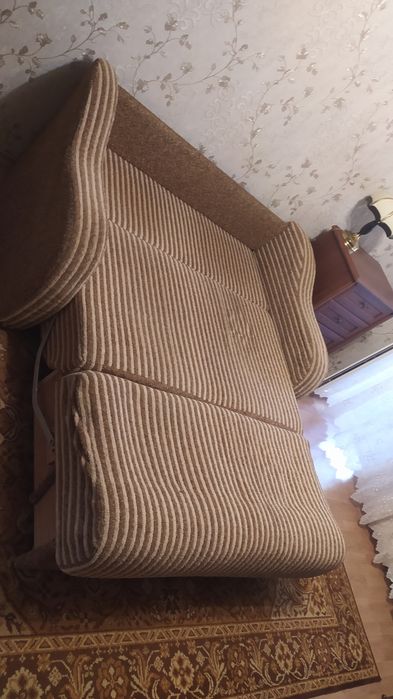 ДИВАН-КРОВАТЬ (1.40м ×1м95м)