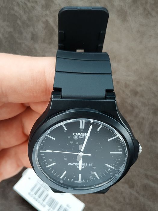 Годинник чоловічий Casio MW-240-1EVEF Оригинал Гарантия Часы мужские