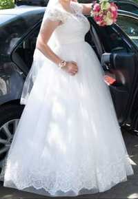 Весільня сукня для нареченої