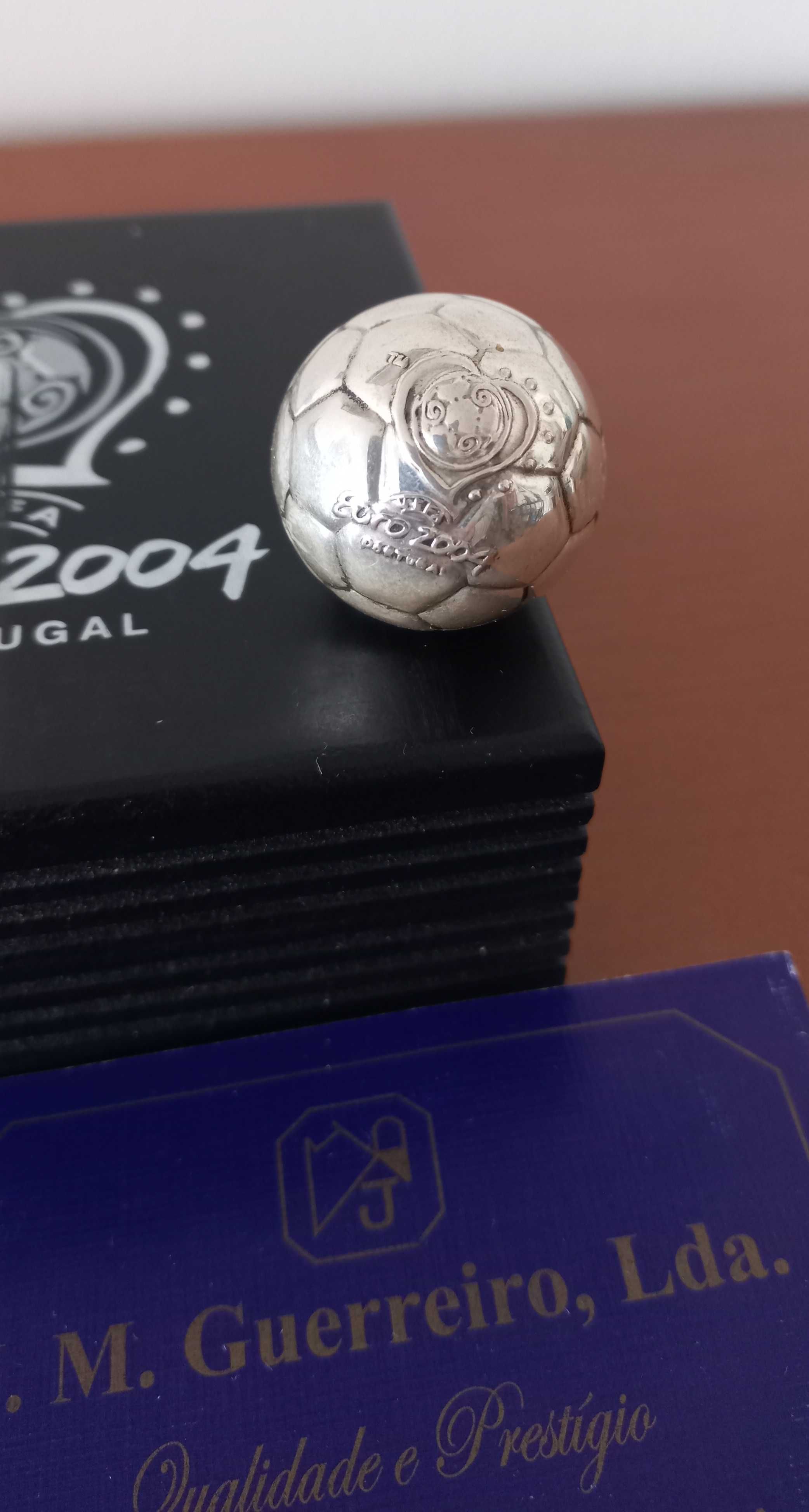 Prata - Bola comemorativa UEFA Euro 2004 Portugal