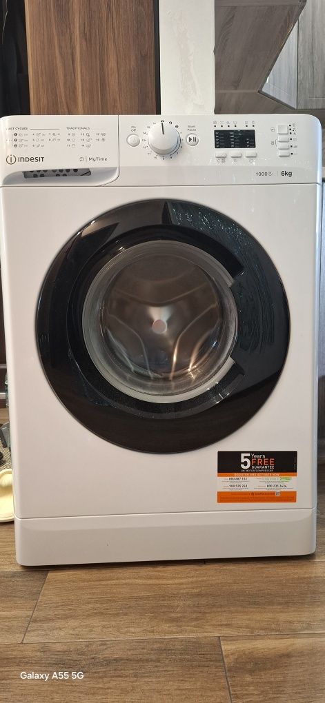 Пральна машина Indesit OMTWSA 61053 WK EU
Пральна ма