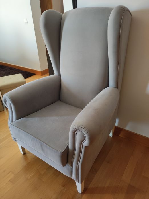 Cadeira de amamentação ÚNICA - feita sob medida