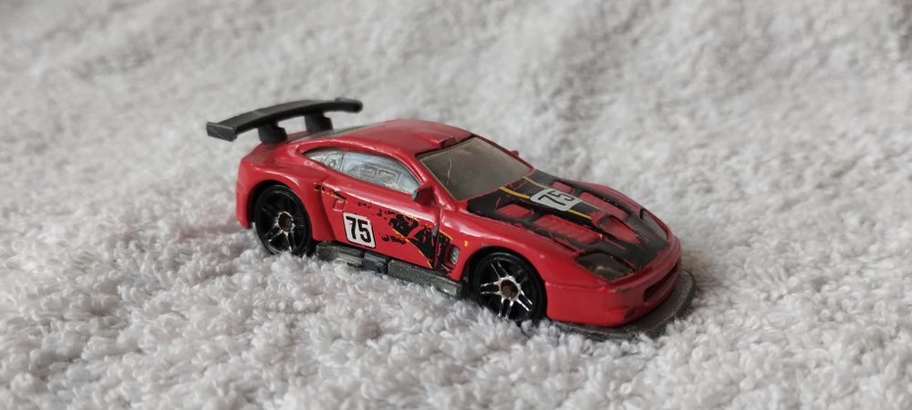 Hot wheels Ferrari 575 gtc